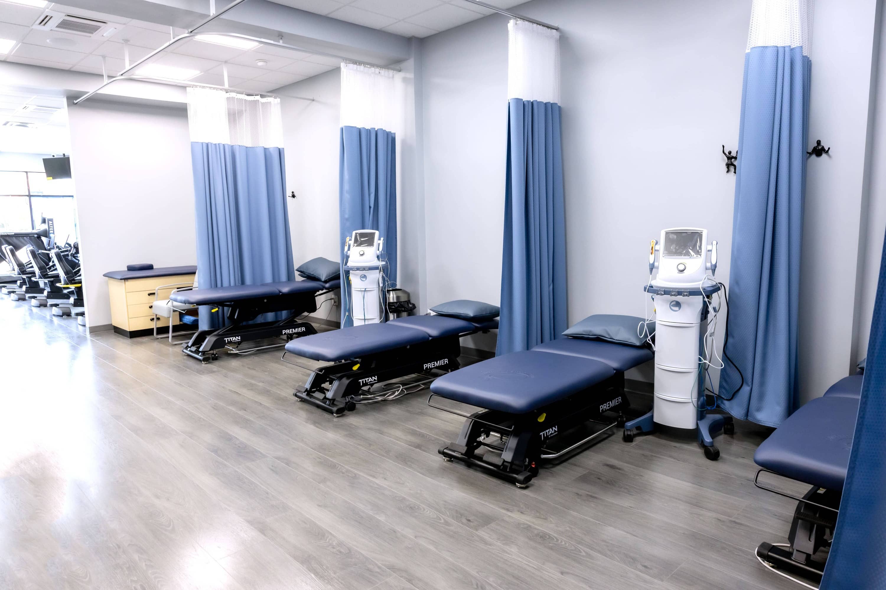 Hicksville clinic treatment area at Dynamic Physical Therapy